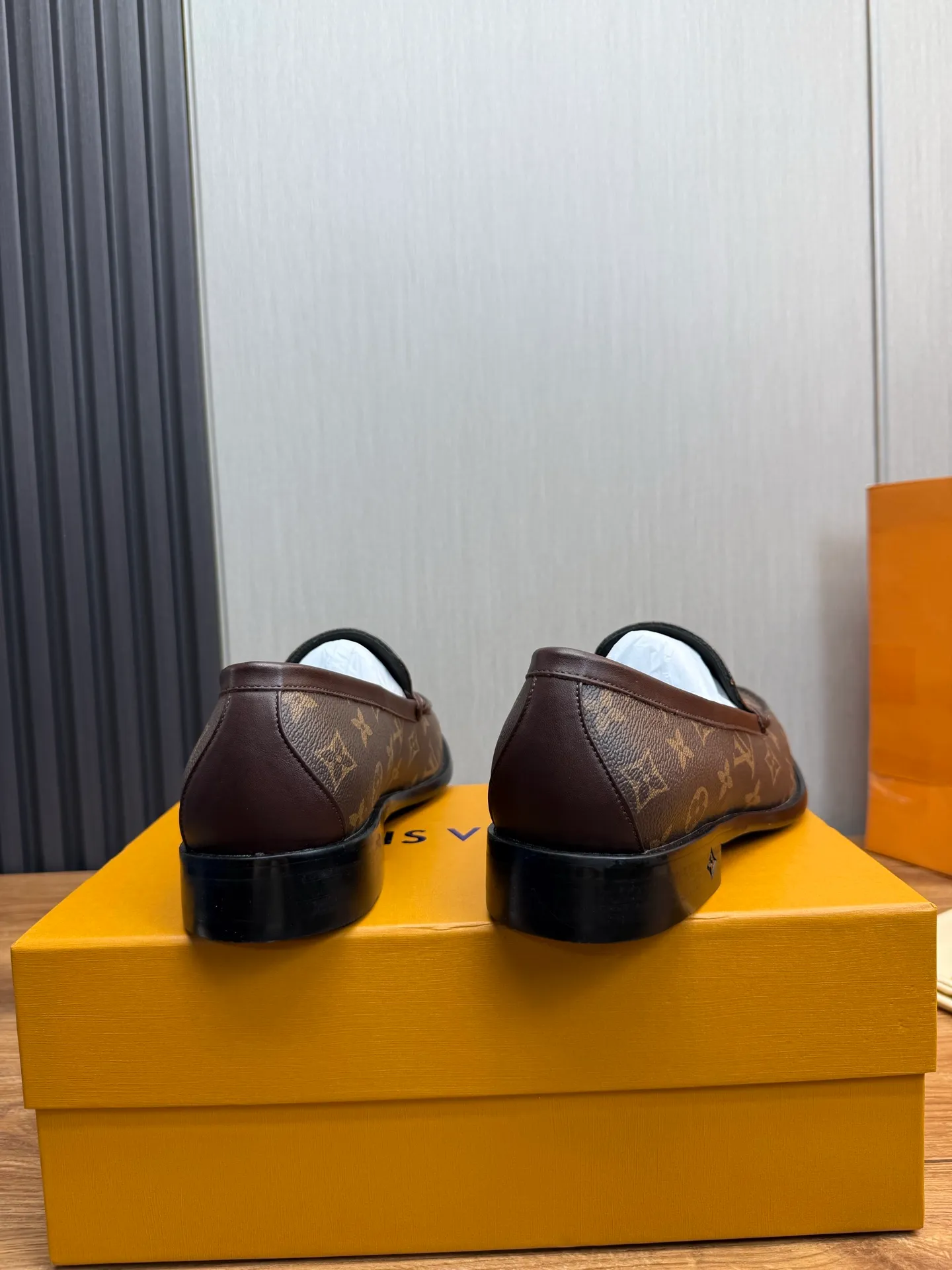 Factory 660💰 LV. Men's business casual leather shoes, all made of imported original brand leather, just to create a more comfortable wearing experience, original non-slip and wear-resistant outsole ✔️16-45 (38.45 non-returnable)